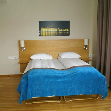 Globus 3*